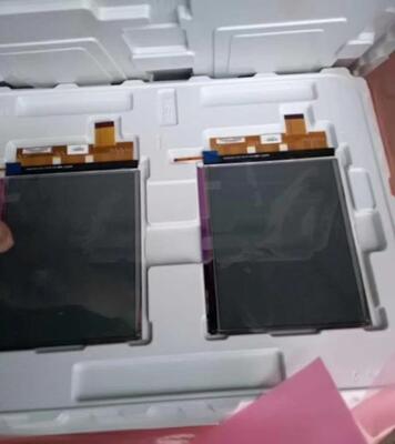 Buy PVI 8inch e ink display model ED080XC2 1024*768pixels 160ppi EPD 33Pin online manufacture