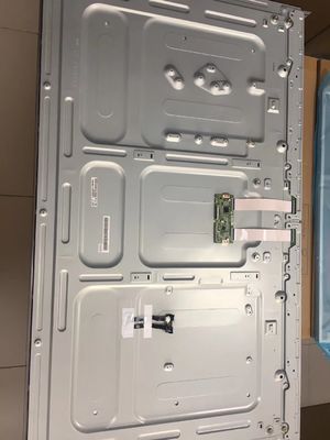 Good price 55 Inch 3840*2160 Pixels High Resolution LCD Monitor with 500cd/m2 Brightness for Professional Displays online